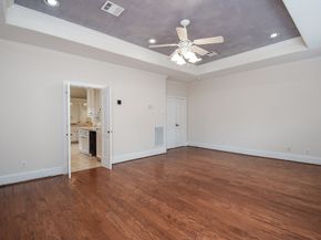 3213 Mcculloch Circle, Houston TX 77056