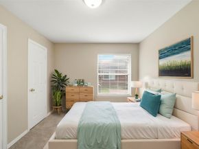 11 Crest, Houston TX 77082
