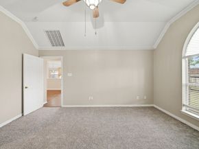 11 Crest, Houston TX 77082