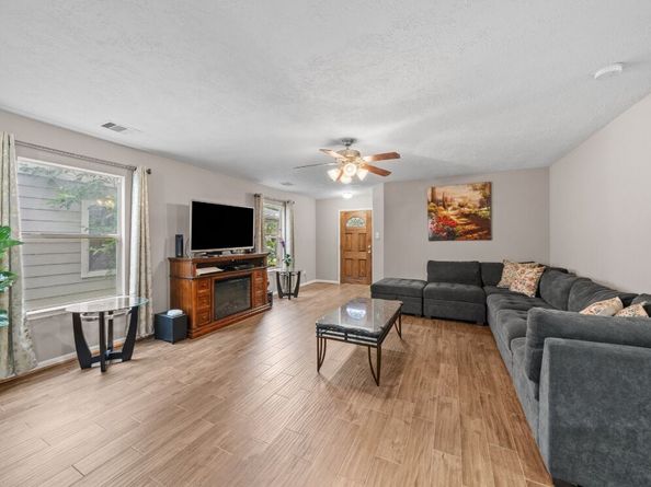 18703 Remington Park Drive, Houston TX 77073