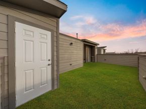 4004 Weslow Street, Houston TX 77087