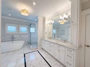3910 Childress Street, Houston TX 77005
