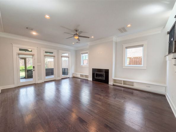 3910 Childress Street, Houston TX 77005