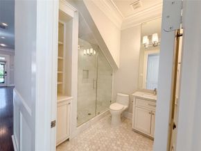 3910 Childress Street, Houston TX 77005
