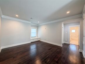 3910 Childress Street, Houston TX 77005