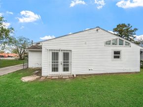 7303 Long Point Road, Houston TX 77055