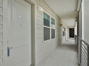 4819 Caroline Street 206, Houston TX 77004