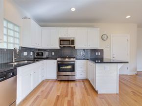 3707 Main Poplar Drive, Houston TX 77025