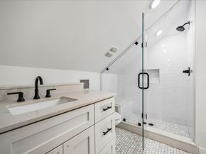 522 W 15th Street, Houston TX 77008