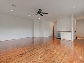6520 Rodrigo Street, Houston TX 77007