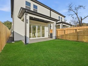 2604 Winbern Street, Houston TX 77004
