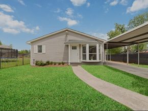2503 Creston Drive, Houston TX 77026