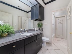 2814 Cedar Woods Place, Houston TX 77068