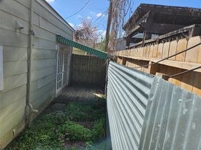627 E 14th Street, Houston TX 77008