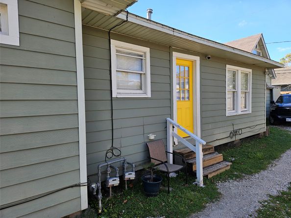 627 E 14th Street, Houston TX 77008