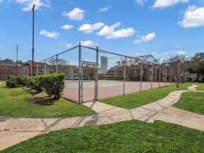 2800 Jeanetta Street 610, Houston TX 77063