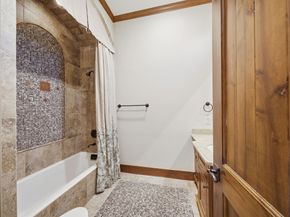 3606 Ella Lee Lane, Houston TX 77027