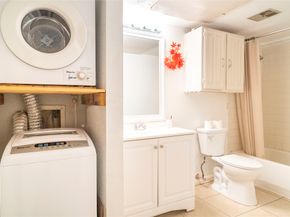 10202 Forum Park Drive 211, Houston TX 77036