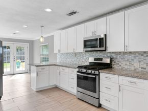 6915 Jalna Street, Houston TX 77055