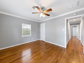 6915 Jalna Street, Houston TX 77055