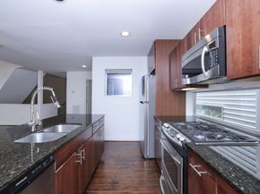 349 Sydnor Street, Houston TX 77020