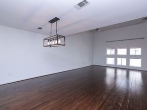 349 Sydnor Street, Houston TX 77020