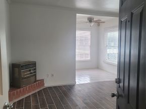 1914 Binz Street 7, Houston TX 77004