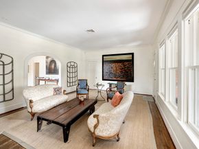 1902 Bolsover Street, Houston TX 77005