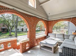 1902 Bolsover Street, Houston TX 77005