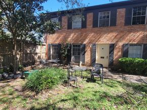 5210 Arboles Drive B1, Houston TX 77035