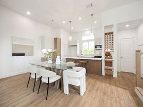 1713 Mary Street, Houston TX 77026