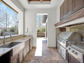 146 Bauer Point Circle, The Woodlands TX 77389