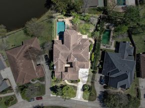 146 Bauer Point Circle, The Woodlands TX 77389