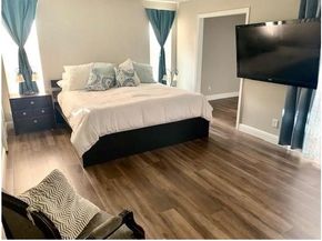 13911 Briar Place Drive, Houston TX 77077