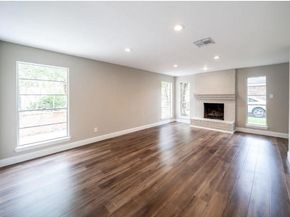 13911 Briar Place Drive, Houston TX 77077