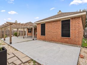 2010 Lincoln Crest Way, Sugar Land TX 77498