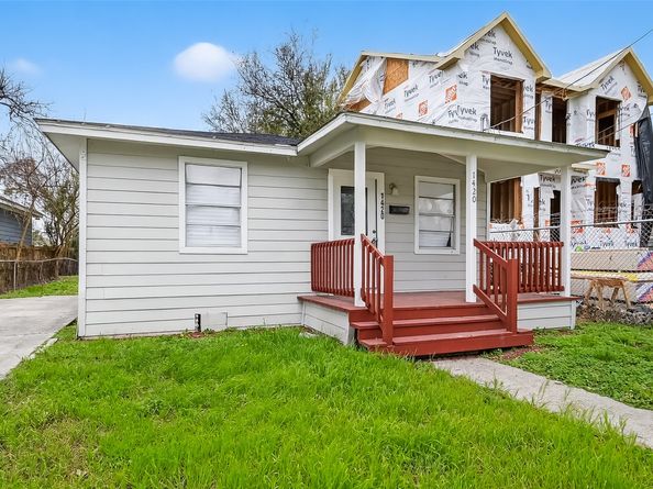 1420 E 34th Street, Houston TX 77022