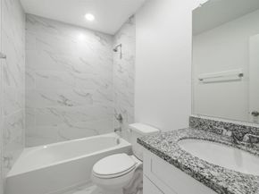 8639 Peachtree St Street, Houston TX 77016