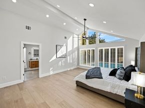 6143 Ella Lee Lane, Houston TX 77057