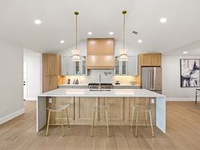 6143 Ella Lee Lane, Houston TX 77057