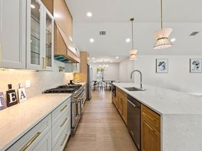 6143 Ella Lee Lane, Houston TX 77057