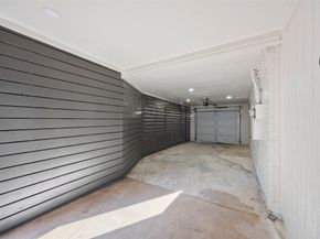 6143 Ella Lee Lane, Houston TX 77057