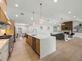 6143 Ella Lee Lane, Houston TX 77057