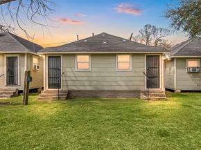 3224 Mcgowen Street, Houston TX 77004