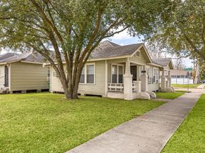 3224 Mcgowen Street, Houston TX 77004