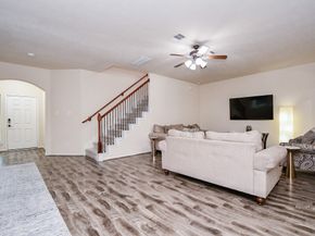 2818 Windy Thicket Lane, Houston TX 77082