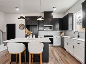 4605 Brady Street B, Houston TX 77011