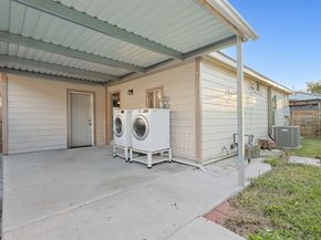 8169 Garland Street, Houston TX 77017