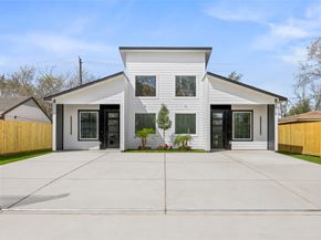 7710 Sharondale Drive A and B, Houston TX 77033