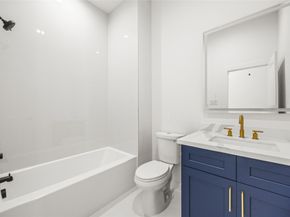 7710 Sharondale Drive A and B, Houston TX 77033